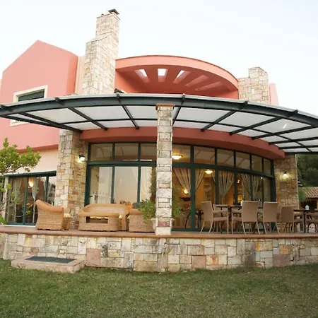Villa Ionian Queen