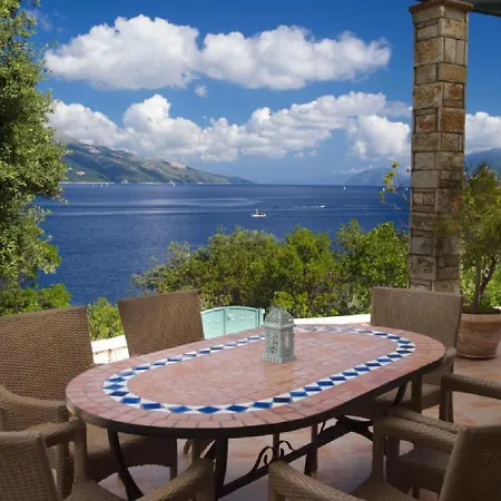 Ionian Queen * Dhikhalia